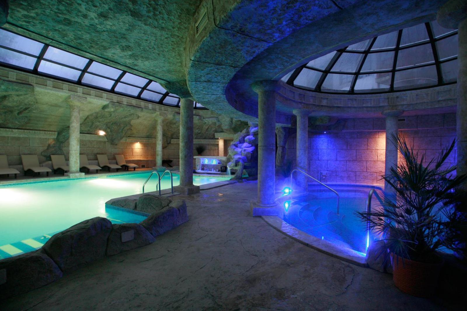 Wine & Spa Complex Starosel Buitenkant foto