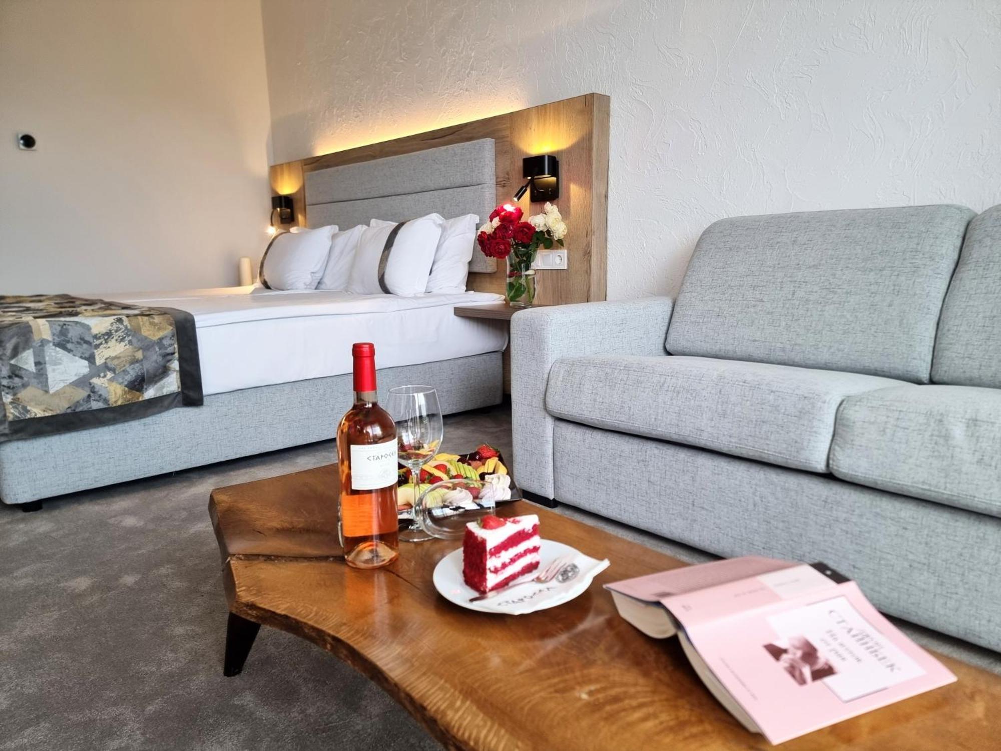 Wine & Spa Complex Starosel Buitenkant foto